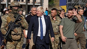 Джонсон посоветовал Зеленскому не идти на перемирие с Россией Джонсон посоветовал Зеленскому не идти на перемирие с Россией