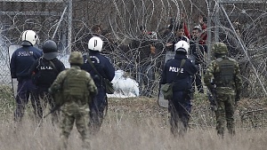Анкара перебрасывает спецназ на границу с Грецией