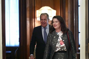 Лавров: Россия может пересмотреть решение по выходу из ДОН