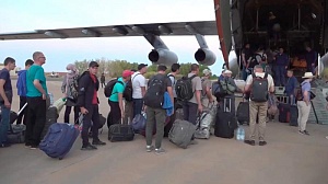 Минобороны: самолеты ВКС эвакуировали более 200 человек из Судана в Россию Минобороны: самолеты ВКС эвакуировали более 200 человек из Судана в Россию