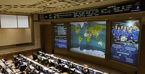 Двое россиян и американец прибыли на МКС Двое россиян и американец прибыли на МКС