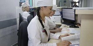 Правительство повысило специальные соцвыплаты медработникам Правительство повысило специальные соцвыплаты медработникам