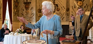 Елизавета II празднует 70-летие со дня восшествия на престол Елизавета II празднует 70-летие со дня восшествия на престол