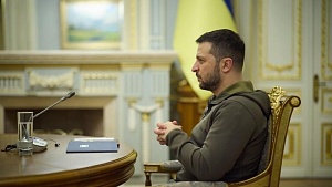 Зеленский заявил о готовности решать судьбу Крыма невоенным путём Зеленский заявил о готовности решать судьбу Крыма невоенным путём