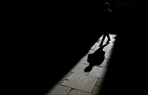 Во Владивостоке задержали японца за сбор секретных данных Во Владивостоке задержали японца за сбор секретных данных