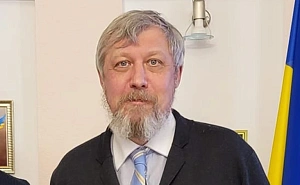 МВД объявило в розыск экс-посла Украины в Казахстане Врублевского МВД объявило в розыск экс-посла Украины в Казахстане Врублевского