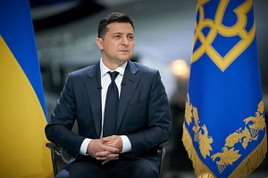 Зеленский подумывает провести референдум по урегулированию в Донбассе Зеленский подумывает провести референдум по урегулированию в Донбассе