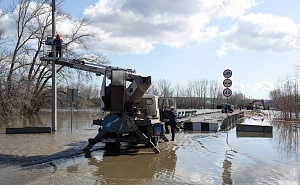 Уровень воды в реке Тоболе превысил шесть метров Уровень воды в реке Тоболе превысил шесть метров