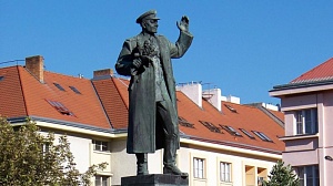 МИД РФ назвал циничным решение перенести памятник Коневу в Праге