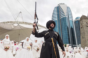 Кадыров подверг критике нововведения на чеченских свадьбах