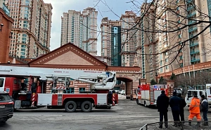 В жилом комплексе «Алые паруса» в Москве произошёл взрыв В жилом комплексе «Алые паруса» в Москве произошёл взрыв