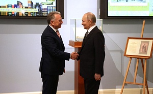 Путин встретился с Уиткоффом Путин встретился с Уиткоффом