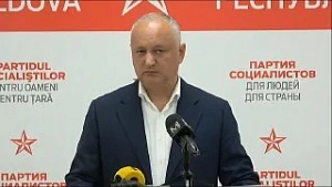 Додон обвинил Санду в узурпации власти в Молдавии