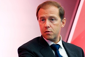 Мантуров рассказал о пользе падения рубля Мантуров рассказал о пользе падения рубля
