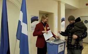 Парламентские выборы в Эстонии выиграла оппозиция Парламентские выборы в Эстонии выиграла оппозиция