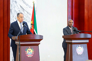 Лавров заявил о готовности РФ поставлять Мозамбику военную продукцию