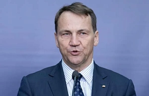 Сикорский назвал обязанностью Польши сбивать ракеты ВС РФ над Украиной Сикорский назвал обязанностью Польши сбивать ракеты ВС РФ над Украиной