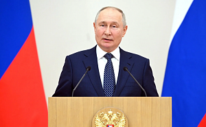 Путин: попытки любого вмешательства в выборы в РФ будут пресекаться Путин: попытки любого вмешательства в выборы в РФ будут пресекаться