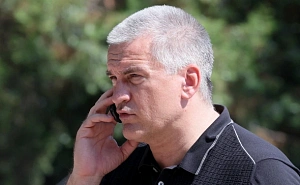 ФСБ предотвратила попытку покушения на Аксёнова ФСБ предотвратила попытку покушения на Аксёнова