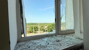 В Белгороде дрон прилетел в здание во время визита губернатора В Белгороде дрон прилетел в здание во время визита губернатора
