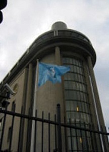 Суд над Караджичем перенесли на завтра Суд над Караджичем перенесли на завтра