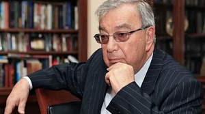 Е. Примаков: последний государственник советской эпохи и символ новой политики Е. Примаков: последний государственник советской эпохи и символ новой политики