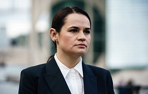 Тихановская заявила о готовности возглавить Белоруссию «в переходный период» Тихановская заявила о готовности возглавить Белоруссию «в переходный период»