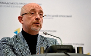 Киев предложил вести переговоры по Донбассу без участия Москвы Киев предложил вести переговоры по Донбассу без участия Москвы