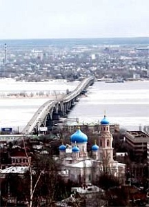 Саратов и Энгельс хотят объединить именем Путина Саратов и Энгельс хотят объединить именем Путина