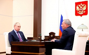 Борисов доложил Путину о работе по созданию нетрадиционных видов оружия Борисов доложил Путину о работе по созданию нетрадиционных видов оружия