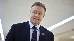 Экс-губернатора Рязанской области арестовали по делу о взятке Экс-губернатора Рязанской области арестовали по делу о взятке