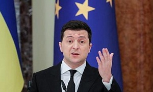 Зеленский продлил санкции против ряда граждан РФ и российских компаний Зеленский продлил санкции против ряда граждан РФ и российских компаний