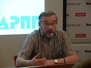 Игорь Мосин: «Либеральная модель прессы оказалась неэффективна» Игорь Мосин: «Либеральная модель прессы оказалась неэффективна»