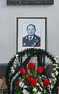В Краснодаре хоронят Геннадия Трошева В Краснодаре хоронят Геннадия Трошева