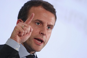 Макрон заявил о «смерти мозга» НАТО Макрон заявил о «смерти мозга» НАТО