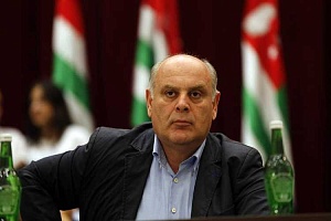 Президент Абхазии призвал жителей Южной Осетии к диалогу Президент Абхазии призвал жителей Южной Осетии к диалогу