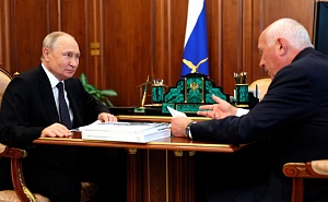 Путин призвал авиапроизводителей занять ниши ушедших зарубежных компаний Путин призвал авиапроизводителей занять ниши ушедших зарубежных компаний
