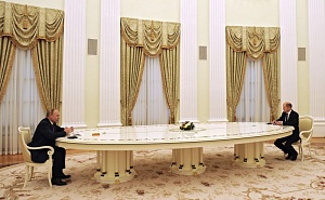 Путин принял Шольца в Кремле Путин принял Шольца в Кремле