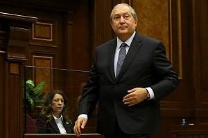 Президент Армении отправил в отставку шесть министров Президент Армении отправил в отставку шесть министров