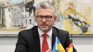 Посол Украины в ФРГ возмутился реакцией Берлина на удар дрона в Донбассе Посол Украины в ФРГ возмутился реакцией Берлина на удар дрона в Донбассе