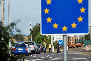 Совет ЕС утвердил приостановку упрощённого визового режима с РФ Совет ЕС утвердил приостановку упрощённого визового режима с РФ