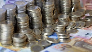 Назван объем расходов «секретной экономики» России Назван объем расходов «секретной экономики» России