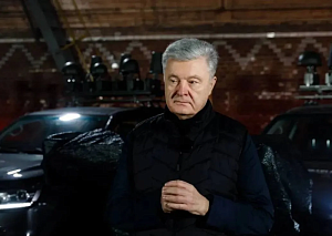 Порошенко призвал не проводить президентские выборы на Украине Порошенко призвал не проводить президентские выборы на Украине