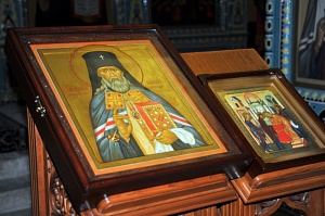 Сербский скульптор создал памятную медаль для миссии РПЦ на Тайване Сербский скульптор создал памятную медаль для миссии РПЦ на Тайване