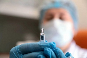 Роспотребнадзор хочет привить от гриппа 60% населения в новом сезоне