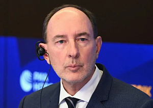 Внук де Голля решил получить российское гражданство Внук де Голля решил получить российское гражданство