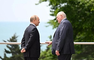 Путин: экономика России выдерживает санкционный удар Путин: экономика России выдерживает санкционный удар
