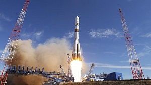 Ракета «Союз-2.1б» с военным спутником стартовала с космодрома Плесецк Ракета «Союз-2.1б» с военным спутником стартовала с космодрома Плесецк