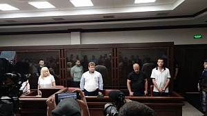 Суд приговорил убийцу Моторолы и Захарченко к пожизненному заключению Суд приговорил убийцу Моторолы и Захарченко к пожизненному заключению