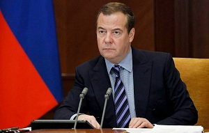 Медведев: санкции приведут к новой мировой финансовой системе Медведев: санкции приведут к новой мировой финансовой системе